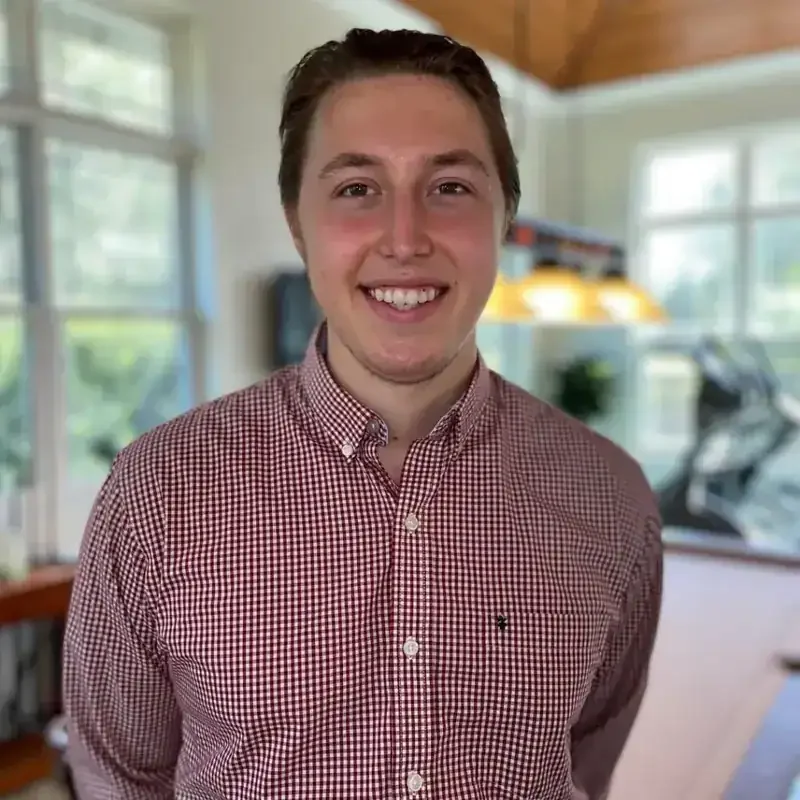 Logan - IT Consultant